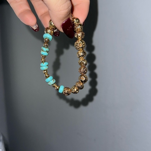 Bracelet - Picture 1 of 2